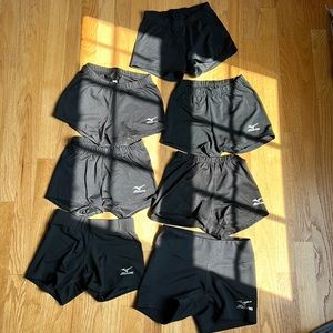 7 pairs of mizuno performance volleyball spandex
